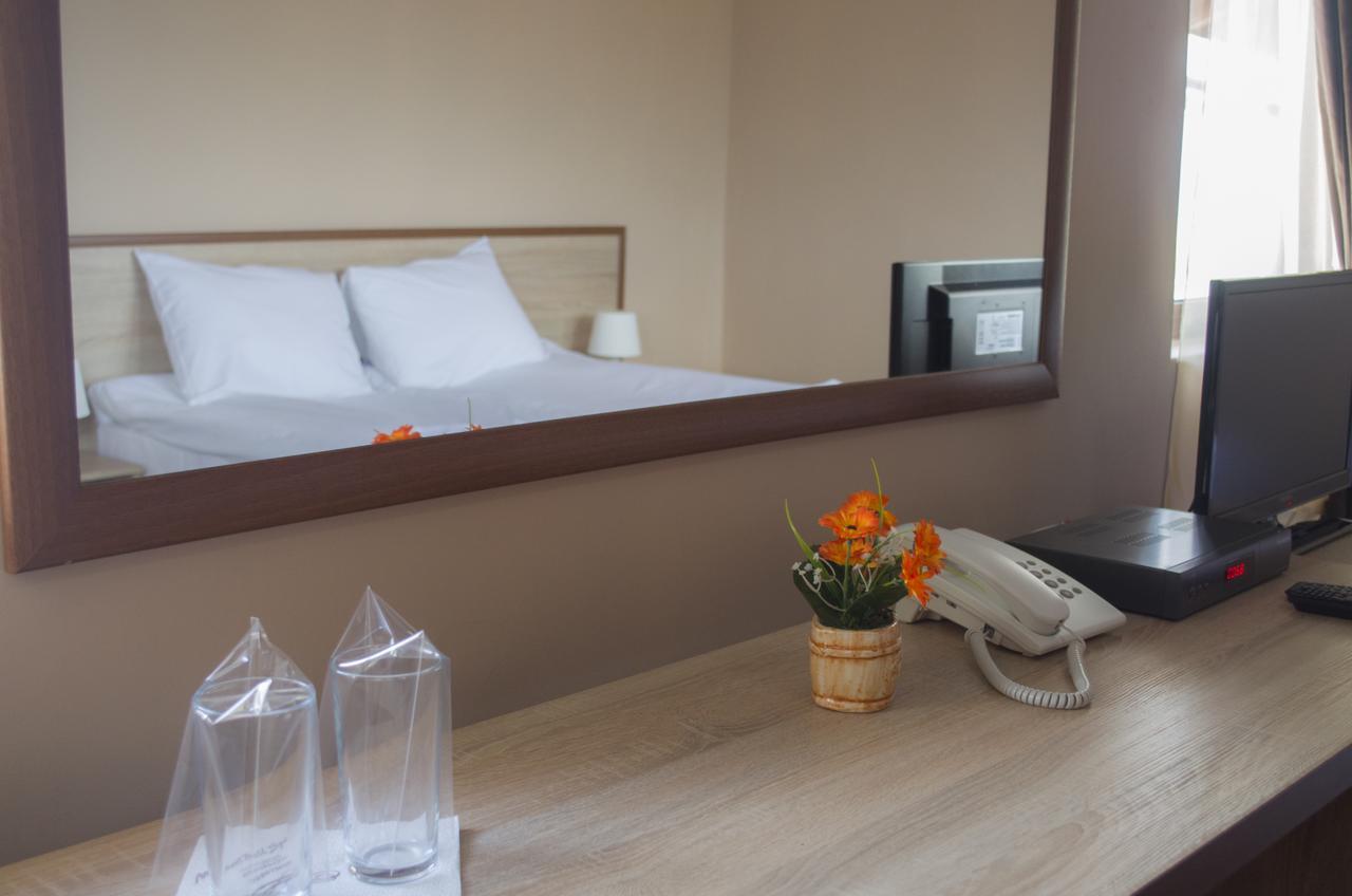 Maribel Spa Hotel Koprilova Dış mekan fotoğraf